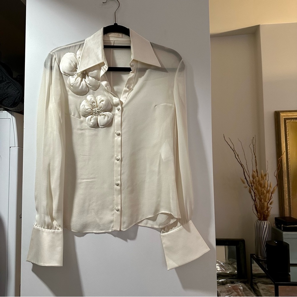 Vintage White Silk Valentino Blouse with Flower Detail Size 4